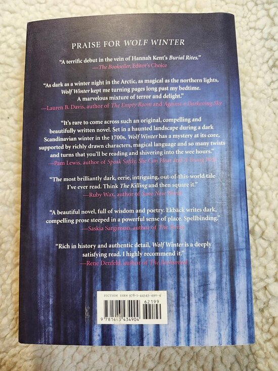 Wolf Winter Cecilia Ekback Paperback 2015 HarperCollins Fiction Novel Used - Picture 11 of 12
